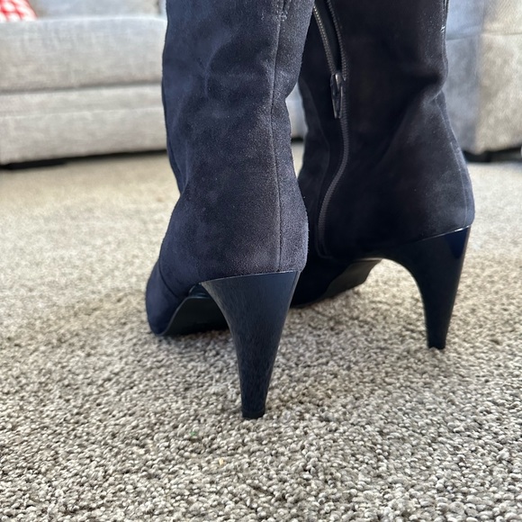 Stuart Weitzman Parkway Navy Suede Boots - Picture 4 of 10